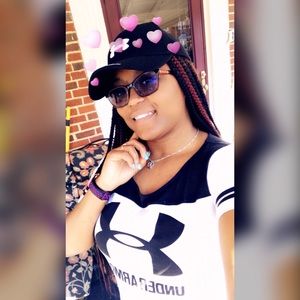 Meet your Posher, Keemya